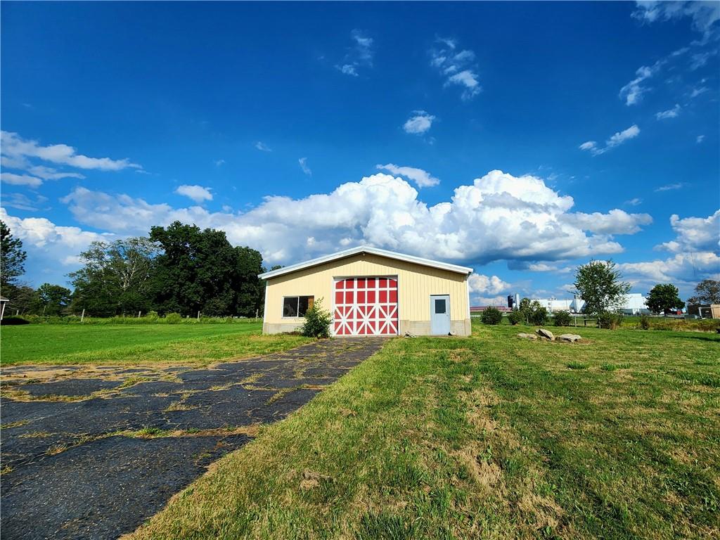 4114 Seneca Road Sharpsville, PA 16150 - Photo 27 of 31 Gallery Image 27