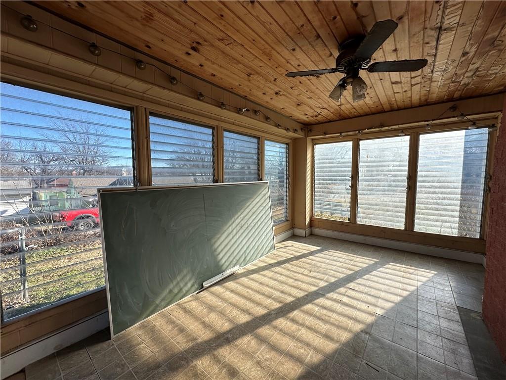 1922 Main Street Lexington, MO 64067 - Photo 9 of 33