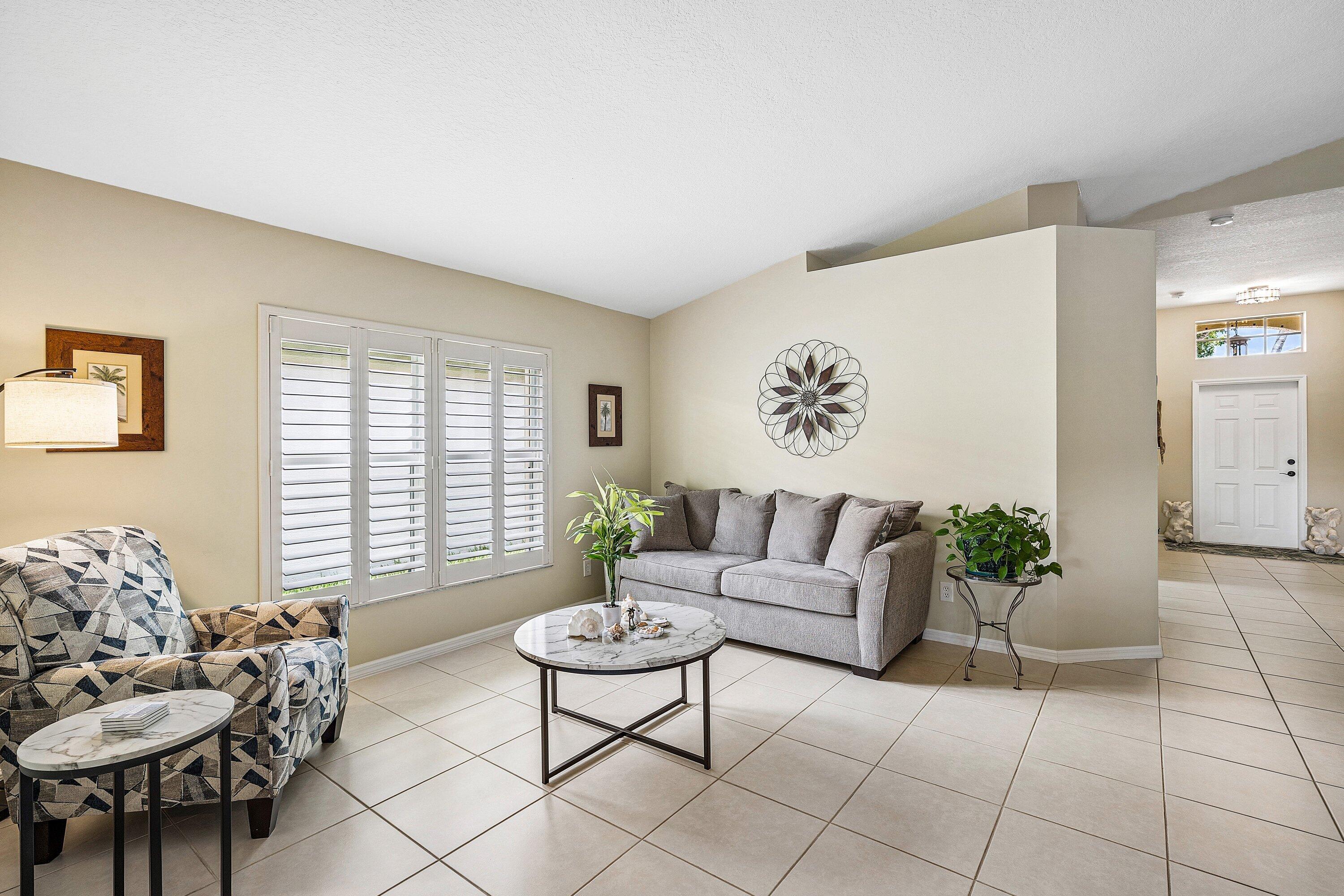 12095 Roma Road Boynton Beach, FL 33436 - Photo 11 of 54 Living Room