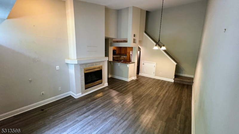 54 Wentworth Road Bedminster, NJ 07921 - Photo 2 of 20