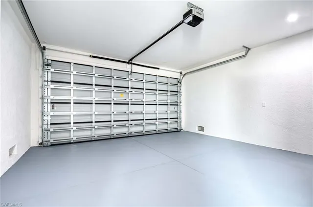 a view of an empty room with a empty space