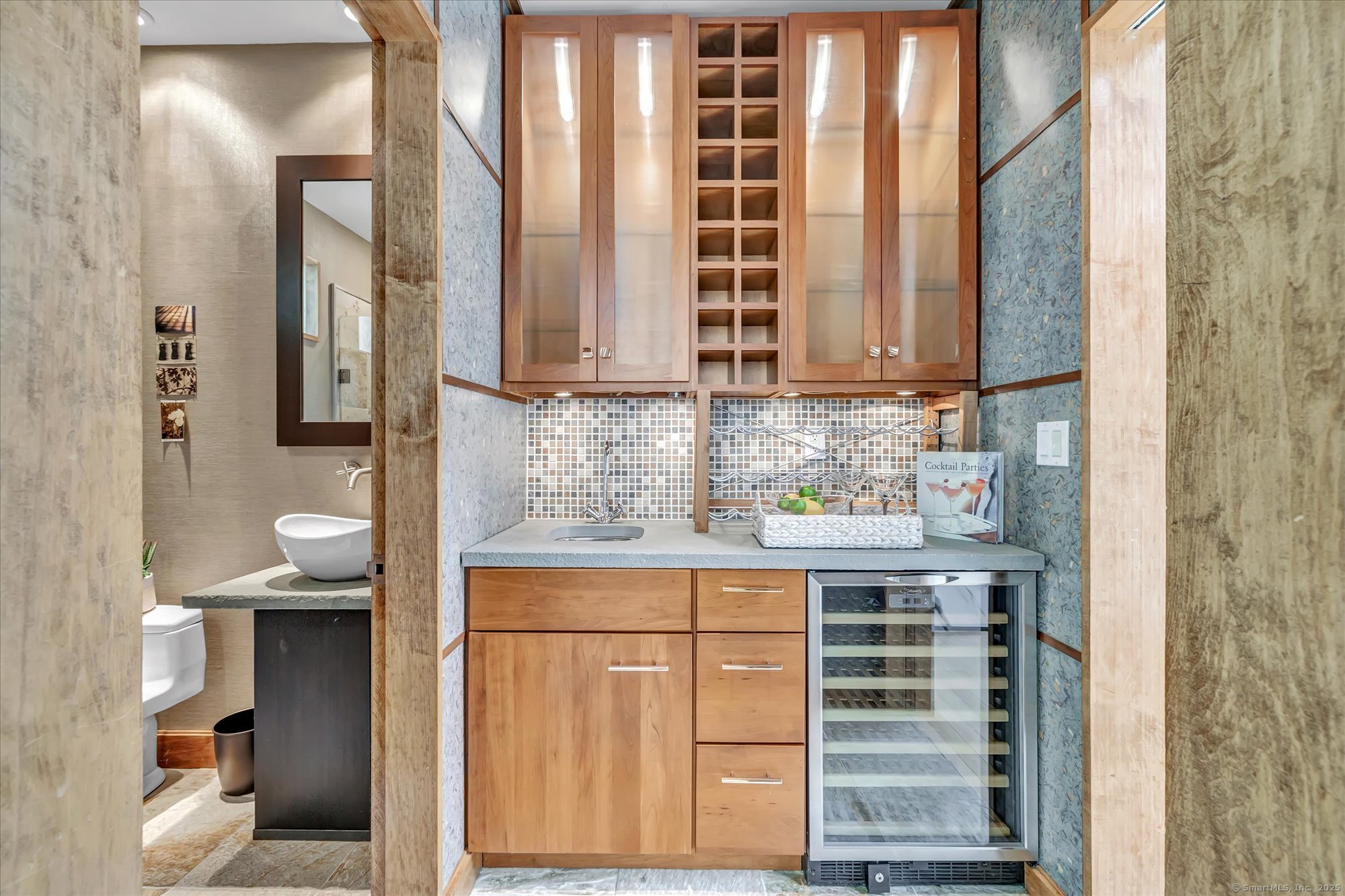 19 A Darbrook Road Westport, CT 06880 - Photo 14 of 40 a view of cabinets and window