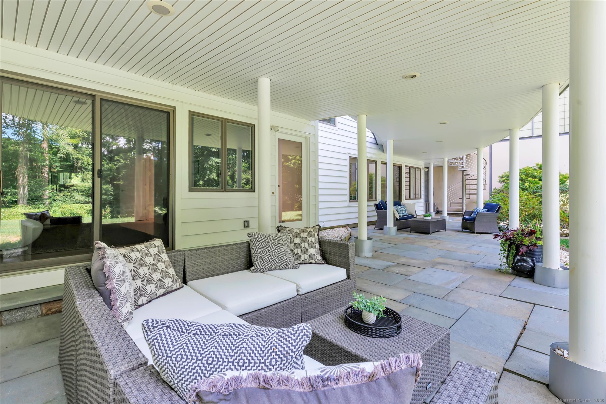 19 A Darbrook Road Westport, CT 06880 - Photo 39 of 40 a living room with furniture and a large window