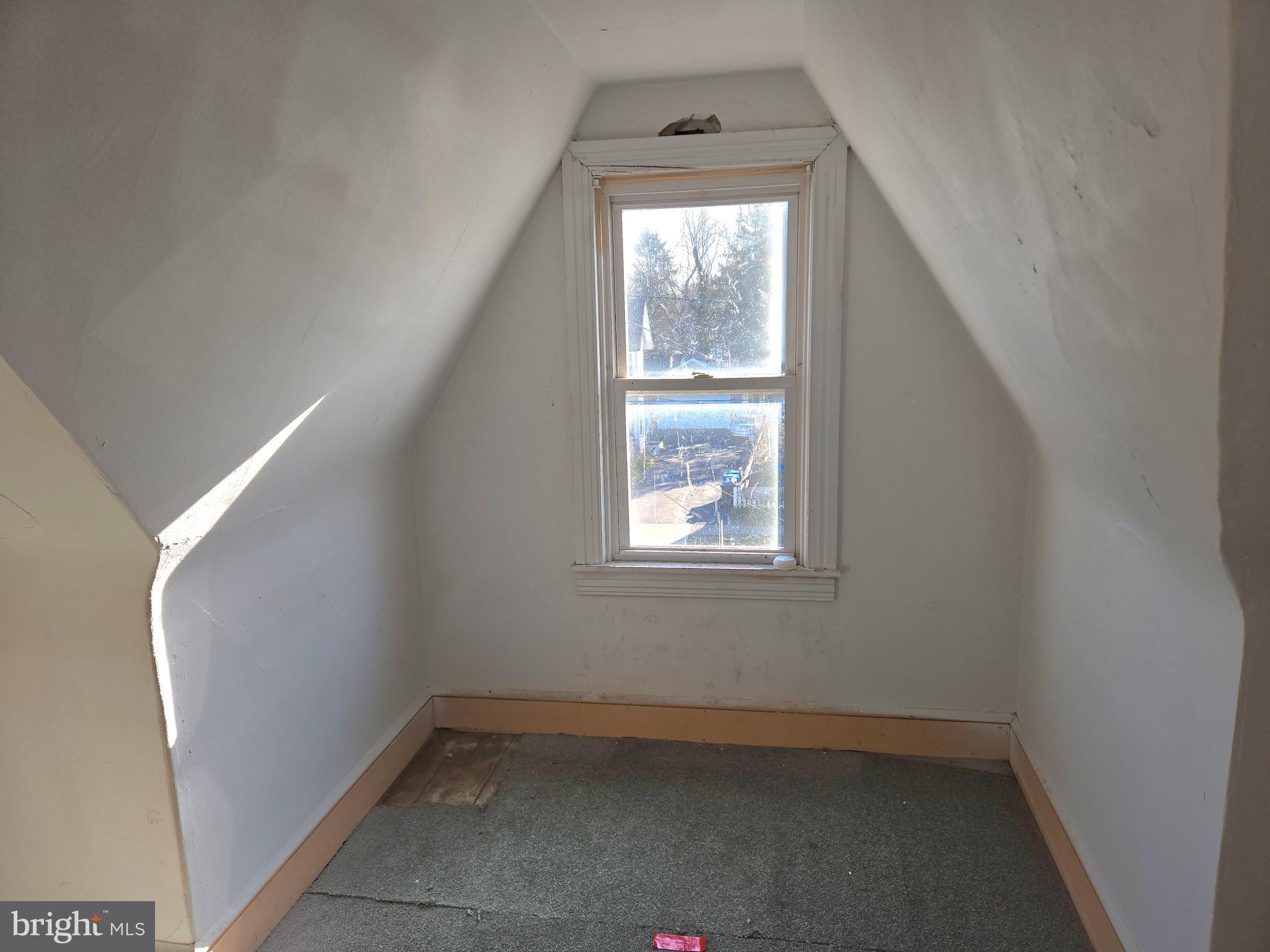 531 Broad Street Beverly, NJ 08010 - Photo 18 of 19