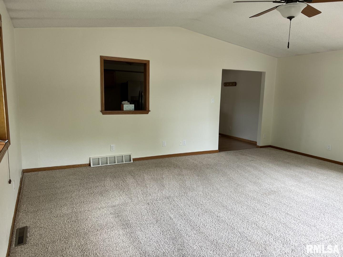 709 Locust Street Tipton, IA 52772 - Photo 15 of 37 Gallery Image 15