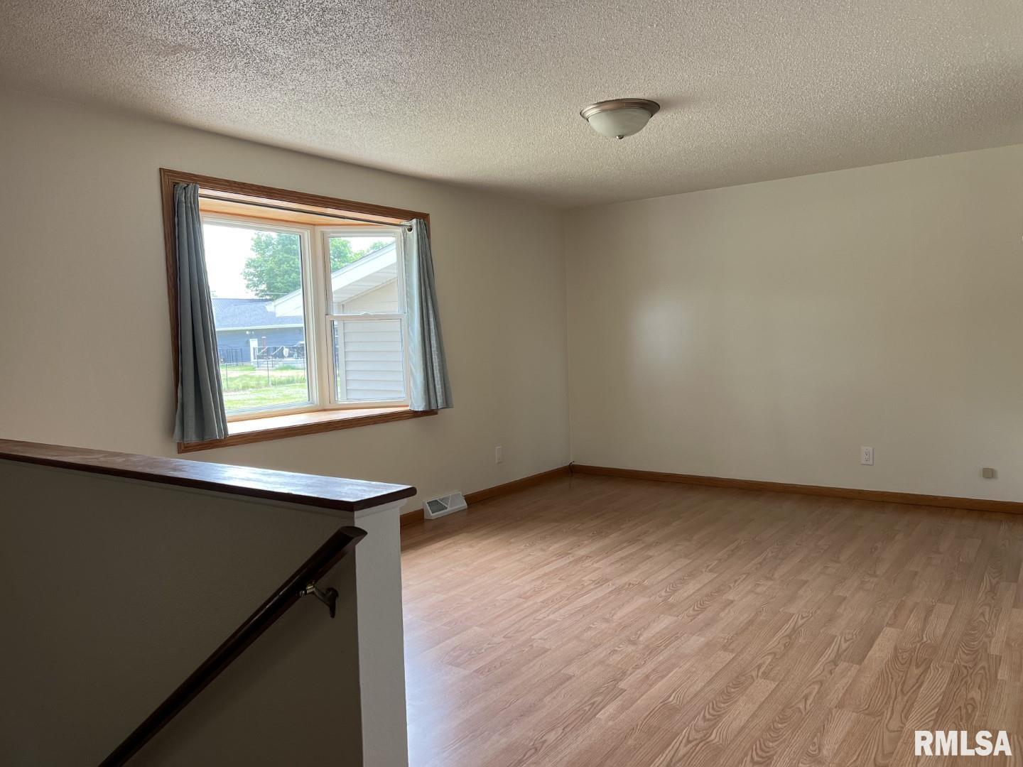 709 Locust Street Tipton, IA 52772 - Photo 18 of 37 Gallery Image 18