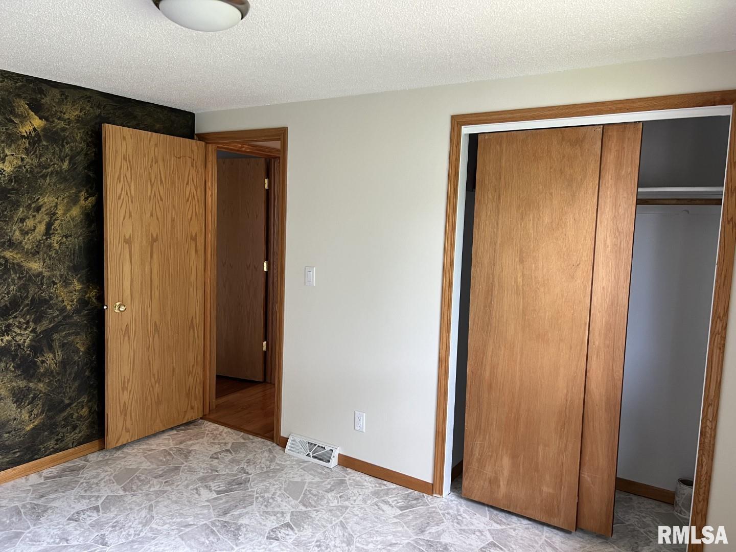 709 Locust Street Tipton, IA 52772 - Photo 26 of 37 Gallery Image 26