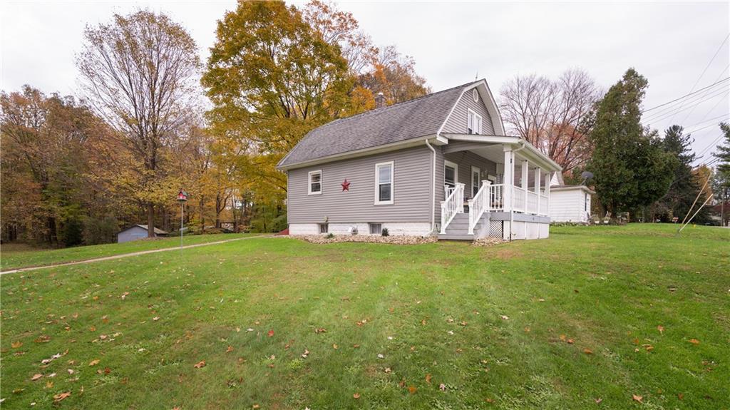 654 North Liberty Road Grove City, PA 16127 - Photo 2 of 22 Gallery Image 2