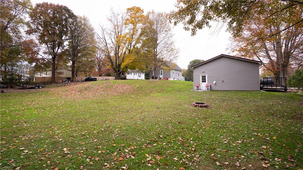 654 North Liberty Road Grove City, PA 16127 - Photo 17 of 22 Gallery Image 17
