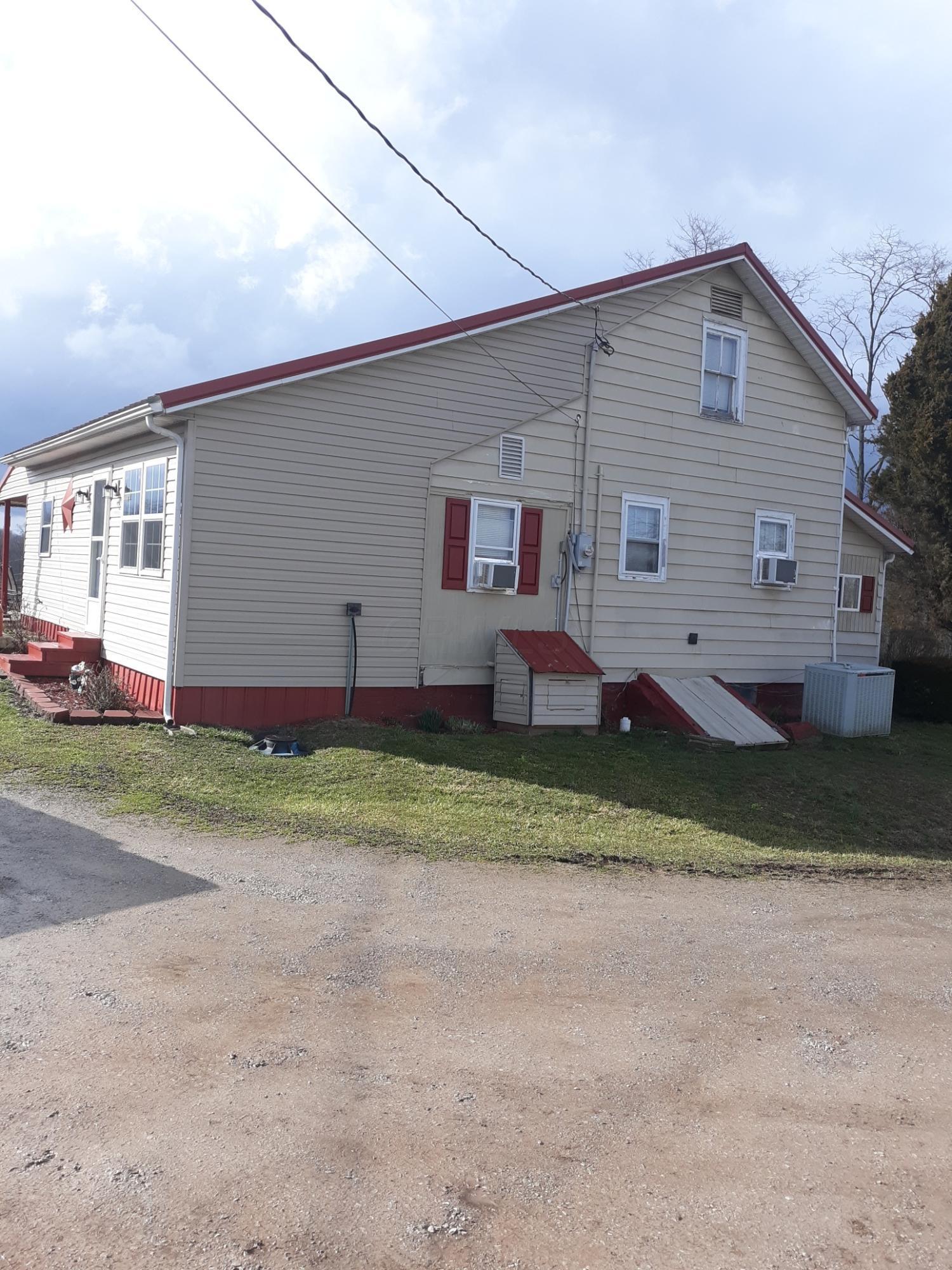 39489 Highway 7 Reedsville, OH 45772 - Photo 2 of 30