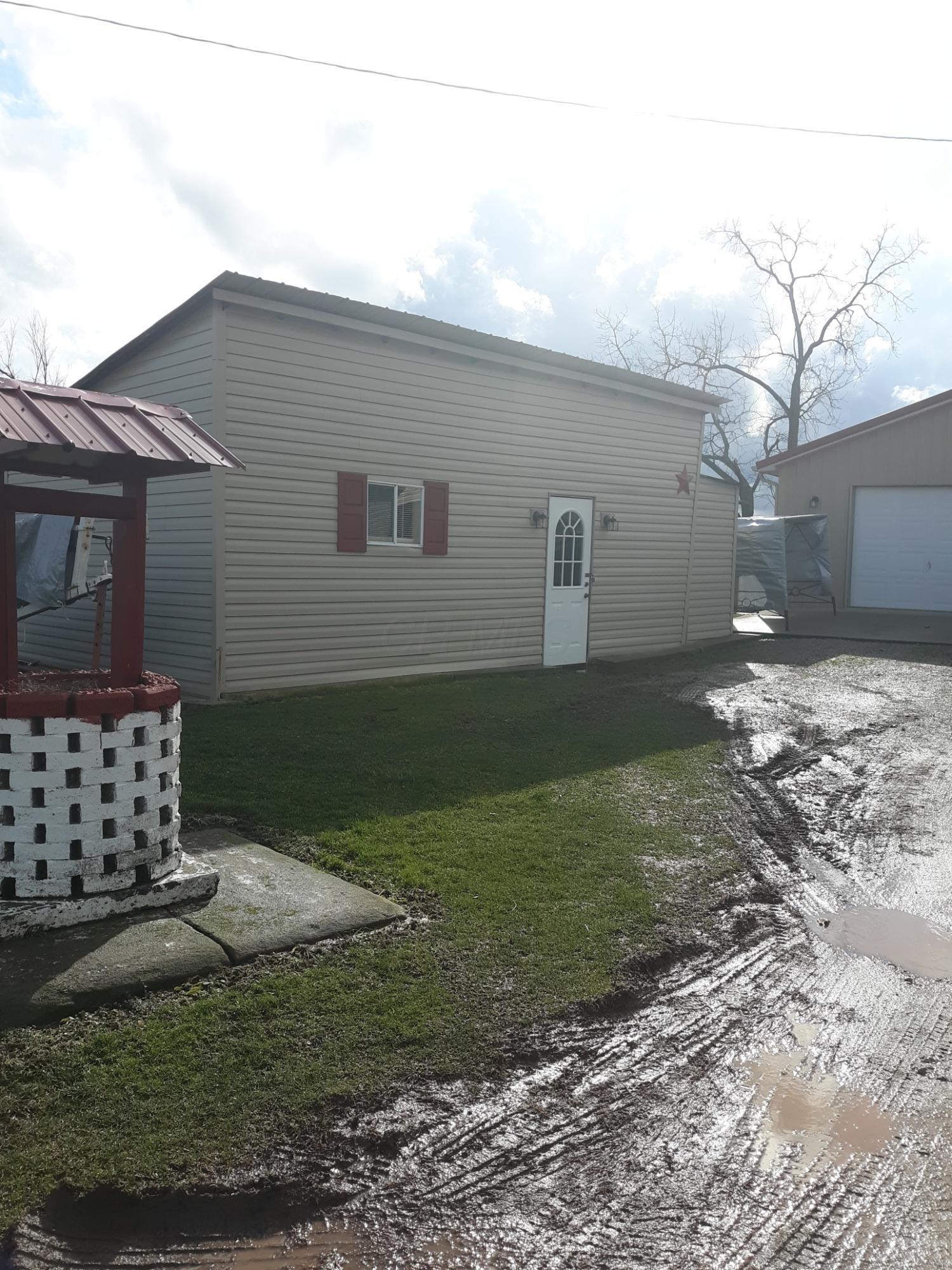 39489 Highway 7 Reedsville, OH 45772 - Photo 4 of 30
