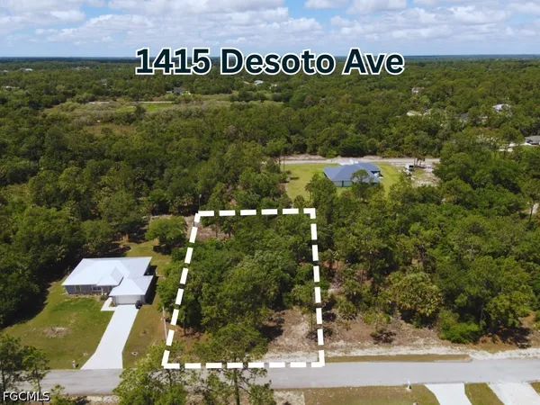 $28,500 | 1415 Desoto Avenue, Lehigh Acres, FL 33972