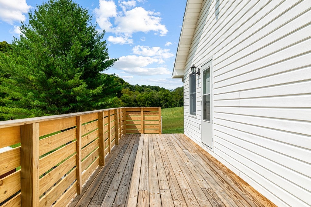 199 Keesling School Road Max Meadows, VA 24360 - Photo 6 of 73 Gallery Image 6