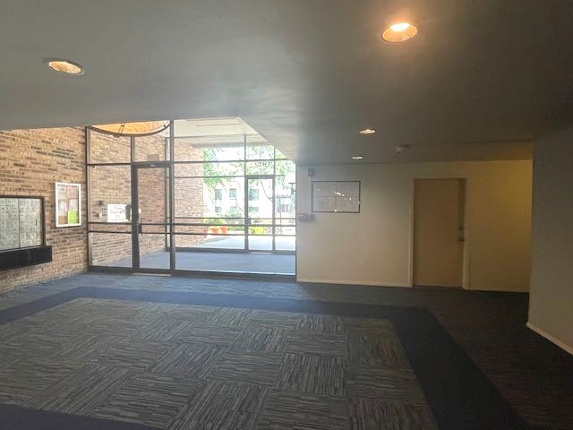 1912 Prairie Square, Unit 219 Schaumburg, IL 60173 - Photo 5 of 27
