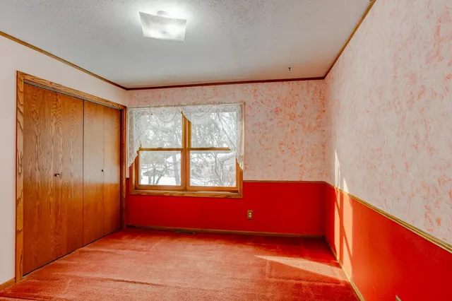 $399,000 | 7610 50th Street North, Lake Elmo, MN 55042