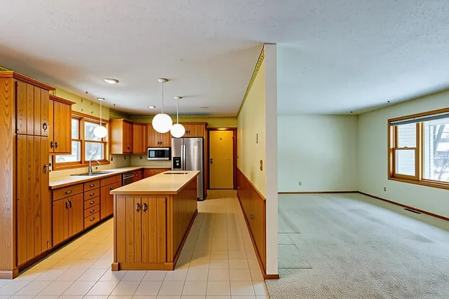 $399,000 | 7610 50th Street North, Lake Elmo, MN 55042