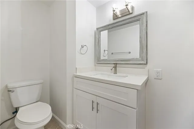 $439,000 | 505 Cedar Avenue, Unit 2A, Long Beach, CA 90802