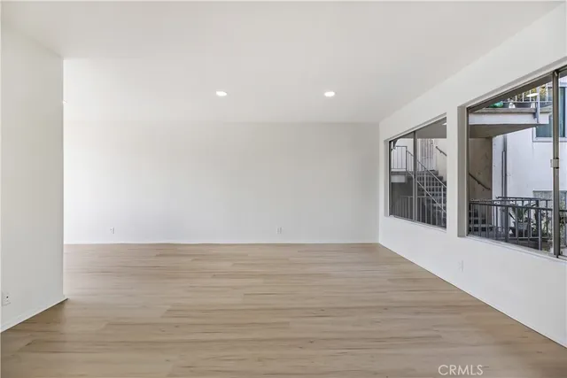 $439,000 | 505 Cedar Avenue, Unit 2A, Long Beach, CA 90802
