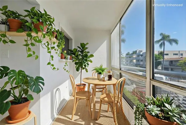 $419,900 | 505 Cedar Avenue, Unit 2A, Long Beach, CA 90802