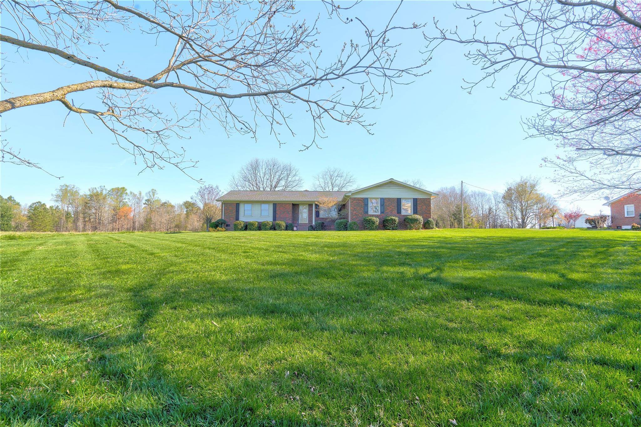 633 East Sanders Road Shelby, NC 28150 - Photo 3 of 43 Gallery Image 3