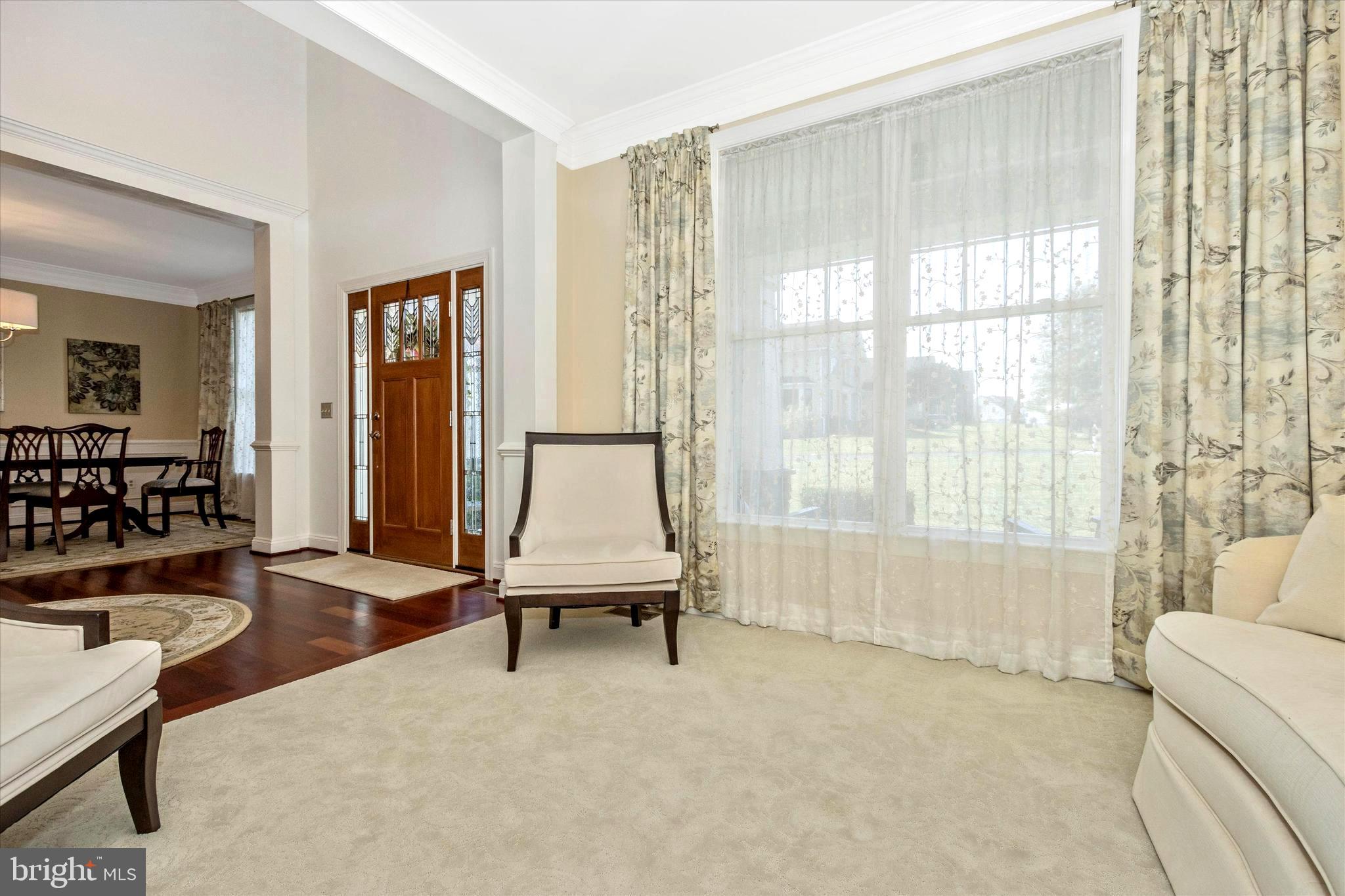 12134 Fulton Ridge Drive Fulton, MD 20759 - Photo 17 of 48 Living room/study/office; endless possibilities!