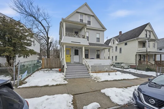 $350,000 | 29-31 Knox Street, Springfield, MA 01105