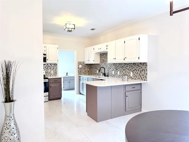 $1,114,000 | 1903 Canyon Edge Drive, Austin, TX 78733