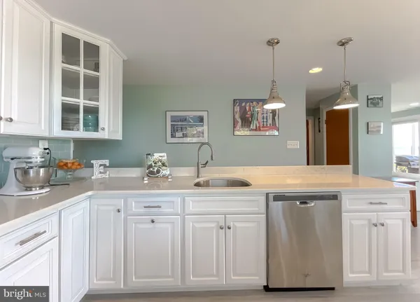 $780,000 | 15370 Holly Drive, Scotland, MD 20687