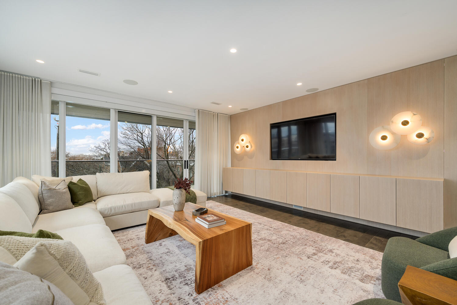 1625 North Burling Street, Unit 401 Chicago, IL 60614 - Photo 25 of 42