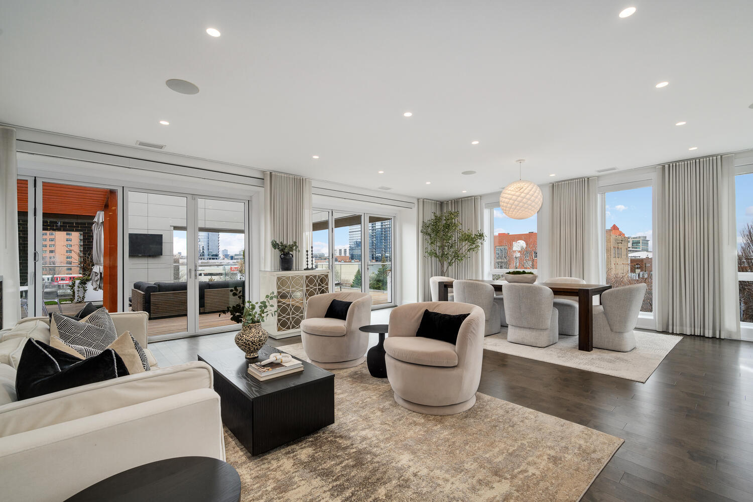 1625 North Burling Street, Unit 401 Chicago, IL 60614 - Photo 3 of 42