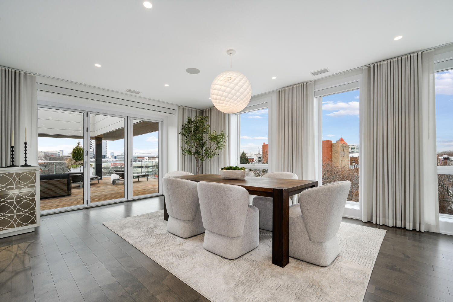 1625 North Burling Street, Unit 401 Chicago, IL 60614 - Photo 8 of 42