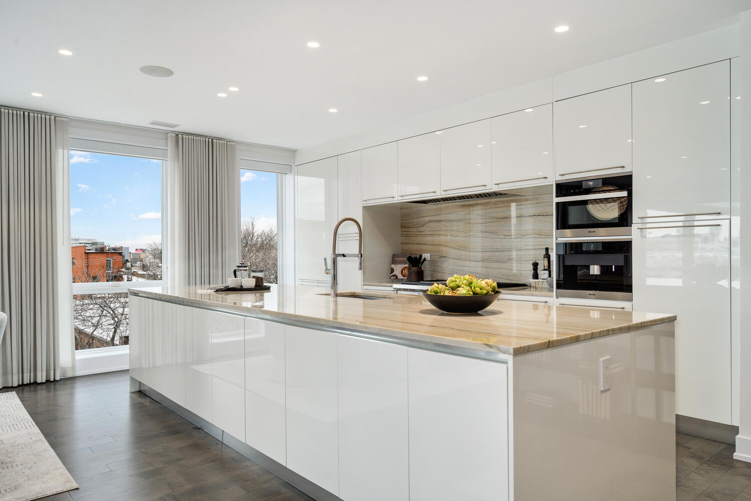 1625 North Burling Street, Unit 401 Chicago, IL 60614 - Photo 10 of 42