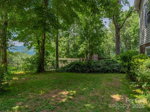 $580,000 | 15 Maplewood Drive, Swannanoa, NC 28778