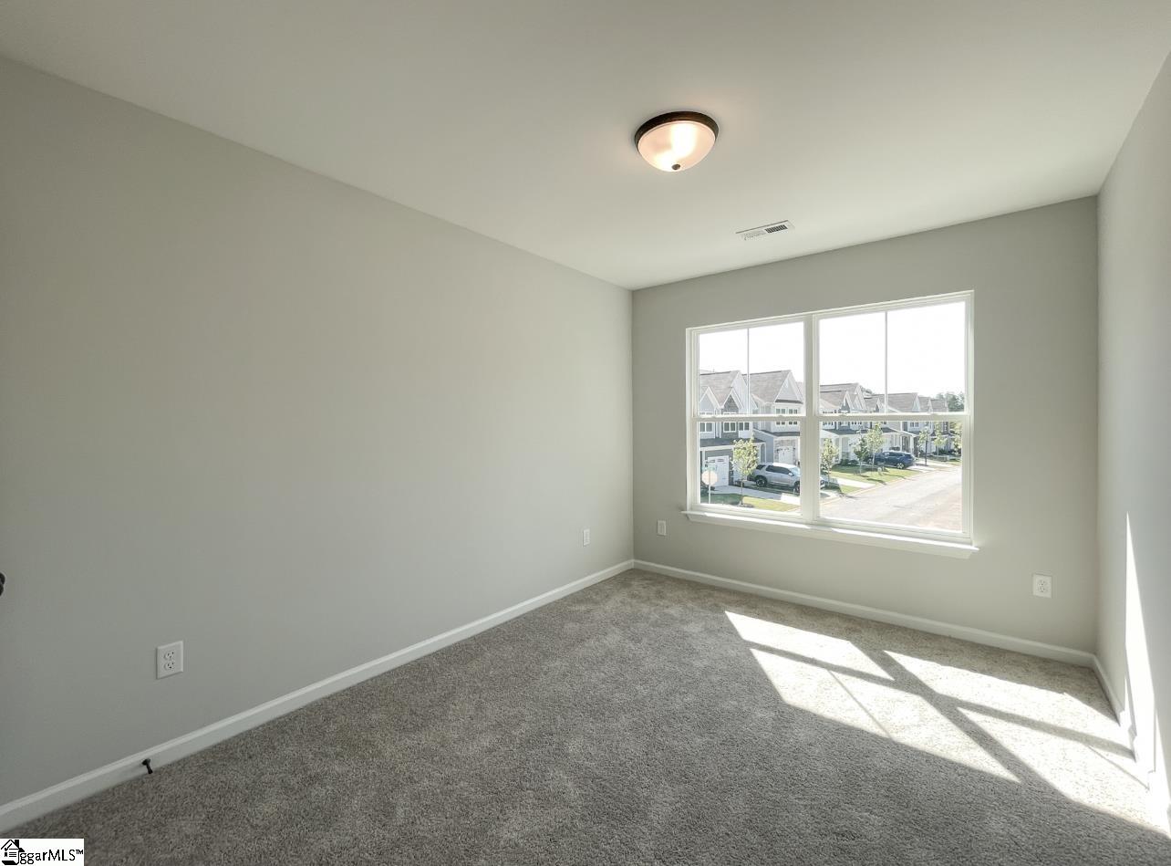 520 Pennystone Lane Simpsonville, SC 29681 - Photo 5 of 15