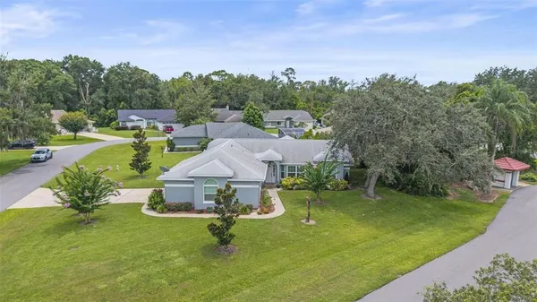 $285,000 | 11218 Fountain Lake Boulevard, Leesburg, FL 34788