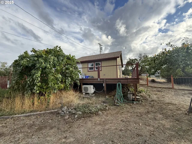 $349,000 | 725 Northeast Denver Street, Roseburg, OR 97470