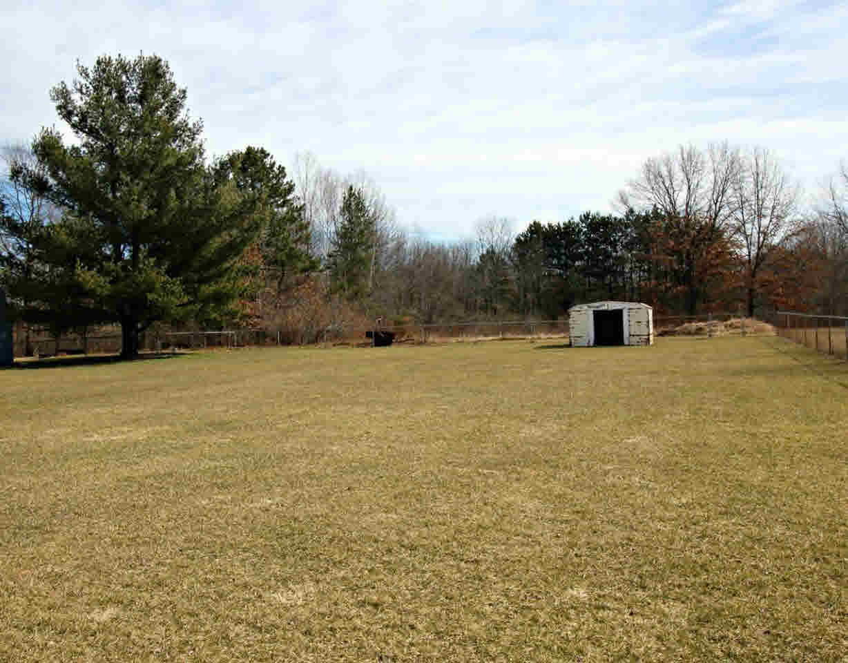 7444 Johnson Road Flushing, MI 48433 - Photo 10 of 20 21274160-9.JPG