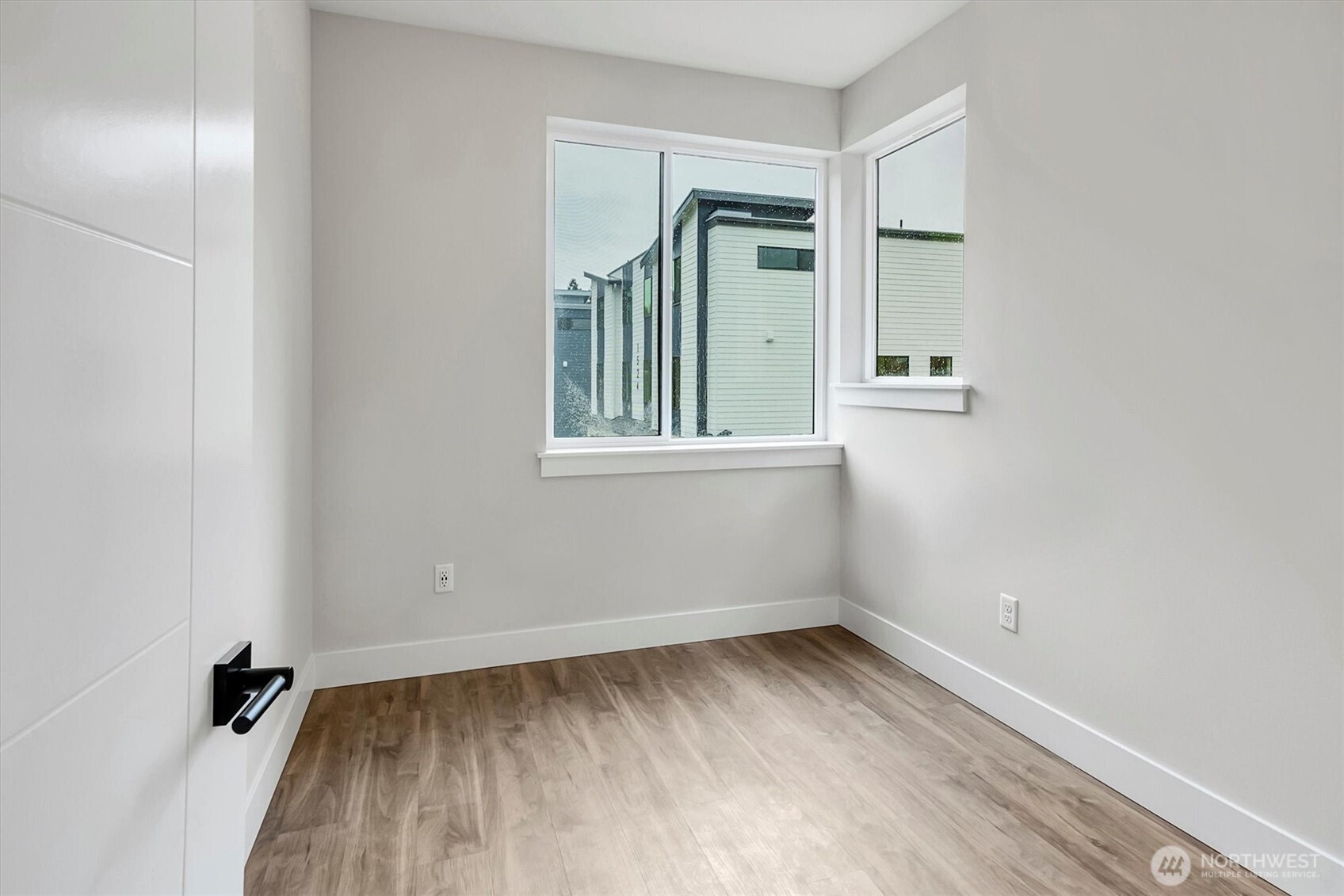 1515 243rd Place Southwest, Unit B Bothell, WA 98021 - Photo 22 of 39