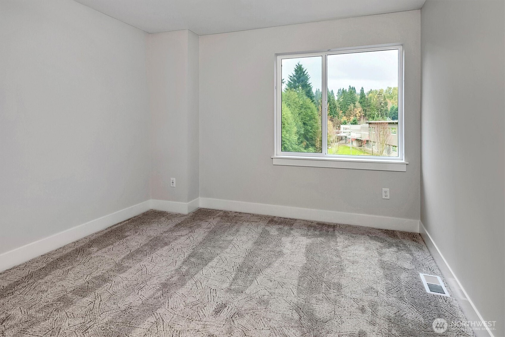 1515 243rd Place Southwest, Unit B Bothell, WA 98021 - Photo 35 of 39