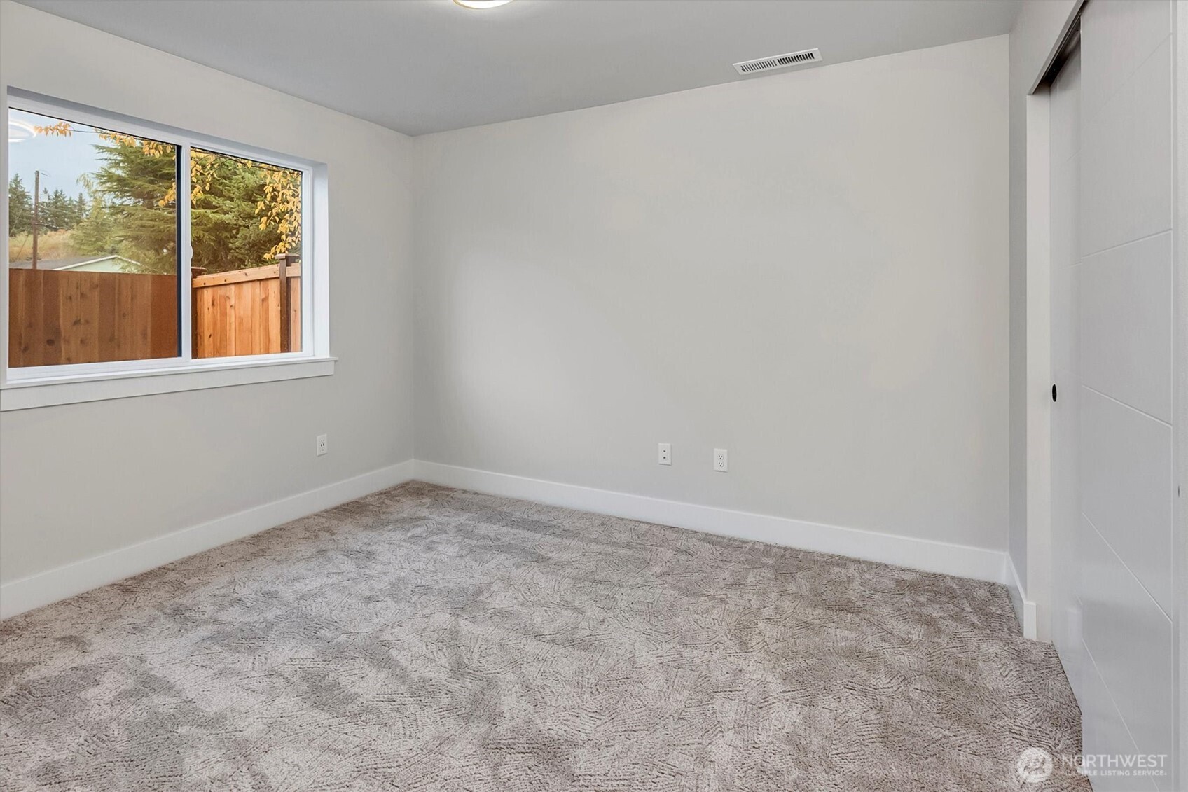 1515 243rd Place Southwest, Unit B Bothell, WA 98021 - Photo 5 of 39