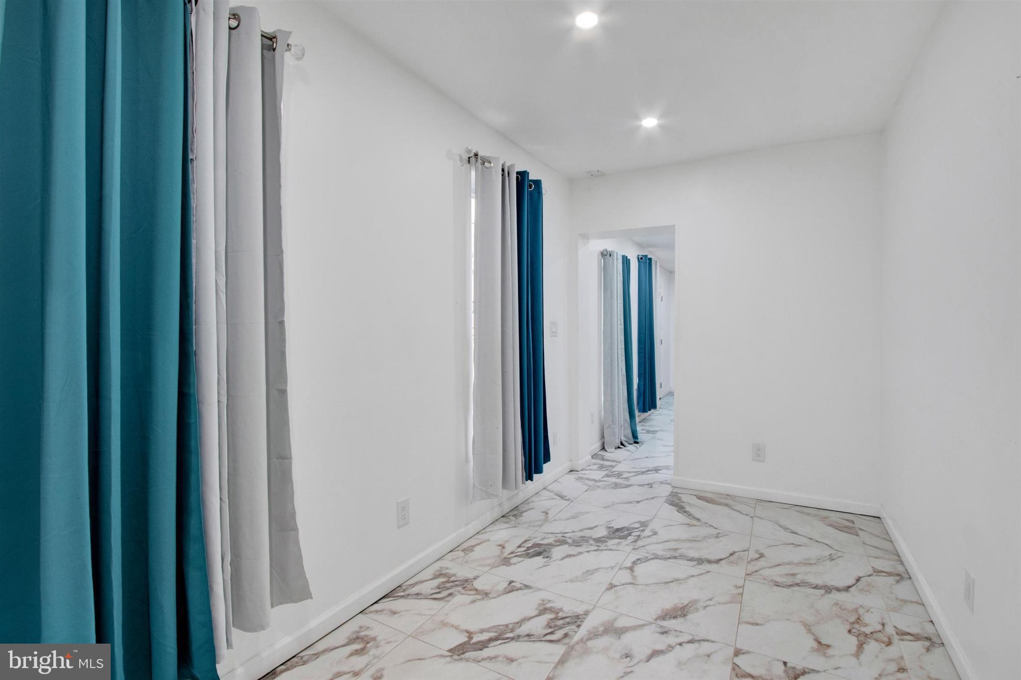 1045 Chestnut Street Reading, PA 19602 - Photo 6 of 21 a view of hallway