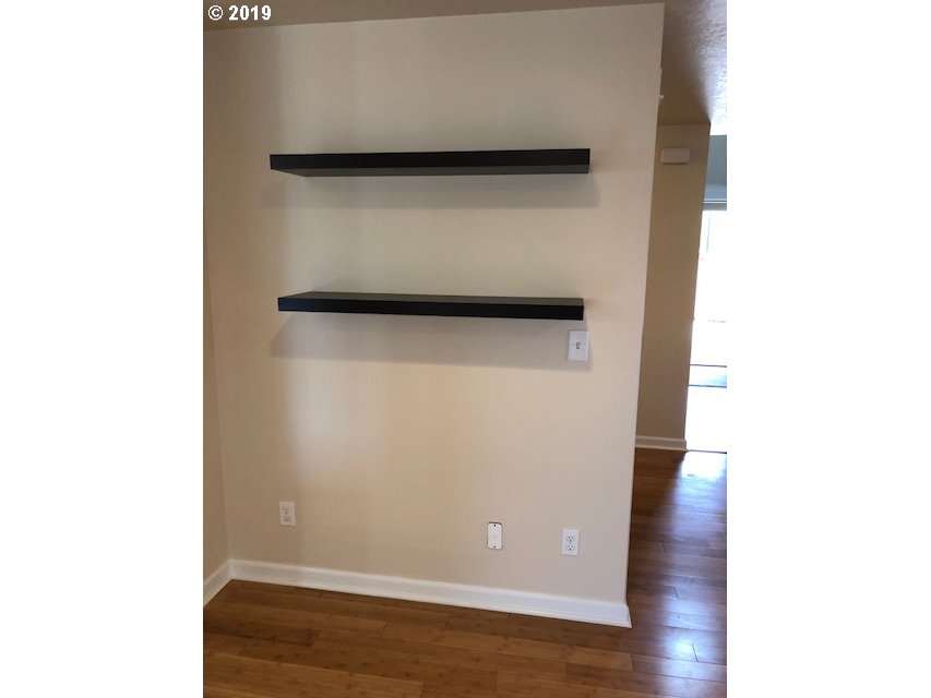1099 Anderson Lane Springfield, OR 97477 - Photo 13 of 32