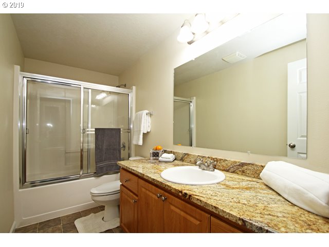 1099 Anderson Lane Springfield, OR 97477 - Photo 25 of 32