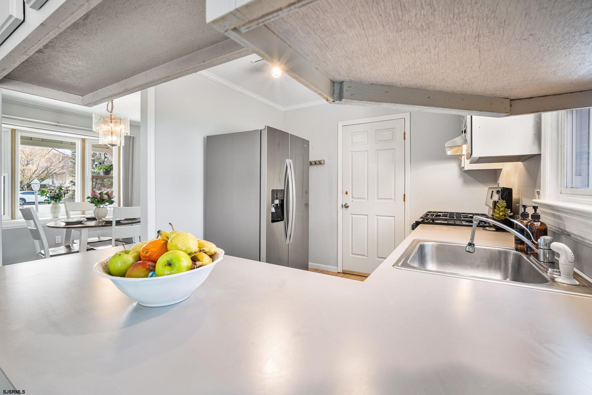 104 Laurel Circle Absecon, NJ 08201 - Photo 10 of 30