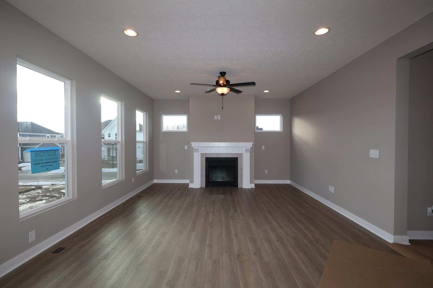 301 Reign Way Pataskala, OH 43062 - Photo 10 of 24 Family Room