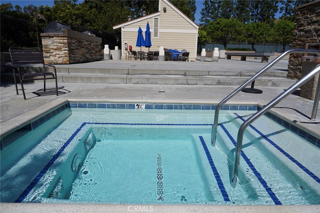 17 Rippling Streme Irvine, CA 92603 - Photo 47 of 54 HOA Spa