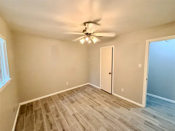 $1,650 | 7876 Bender Road, Humble, TX 77396