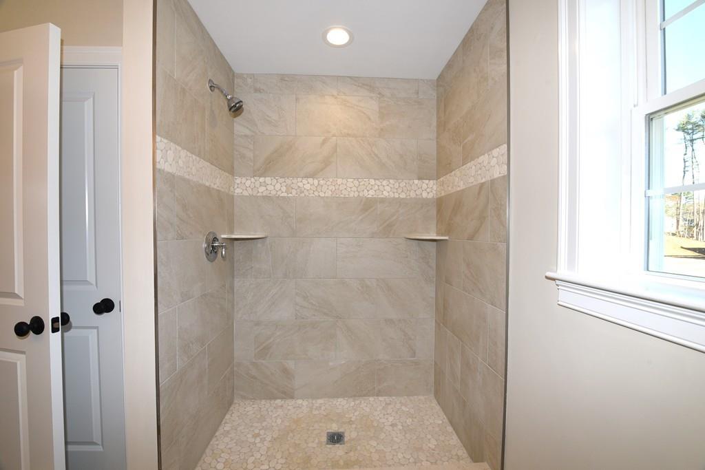 2 Barrows Brook Circle Kingston, MA 02364 - Photo 10 of 11