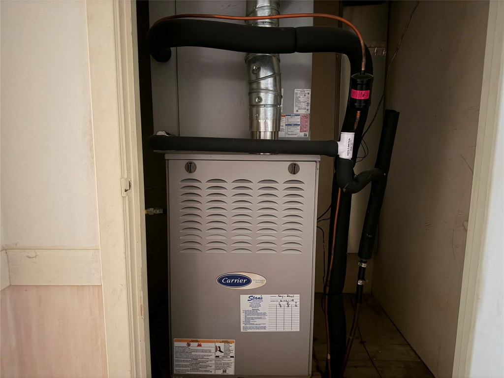 11311 Hunters Lane Austin, TX 78753 - Photo 23 of 31 Recent HVAC SYSTEM