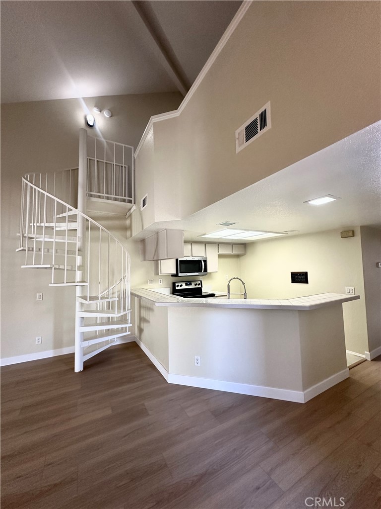 3669 Legato Court Phillips Ranch, CA 91766 - Photo 3 of 30